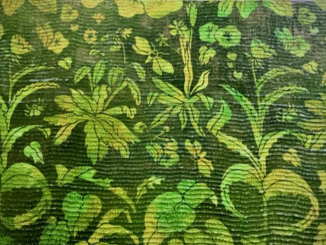 Summer Greens for Interiors: One Thousand Flowers, One Great Wall Finish and Two Murals